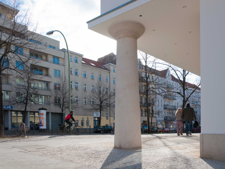 0126 AerztehausBrunnenstr 03