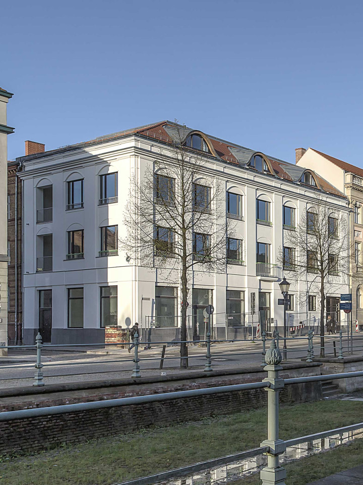 0317 Brockessches Palais 1